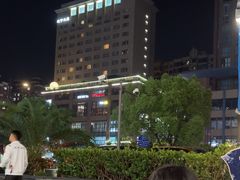 -霸王茶姬(上海恒基名人店)