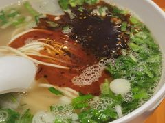 -德元兰州纯汤牛肉面(龙阳路店)