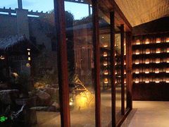 -忆江南·临江鱼馆