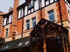 -钟书阁(松江泰晤士小镇店)