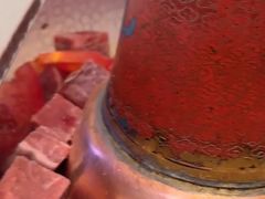 -毛辣果·贵州红酸汤牛肉火锅(西单店)