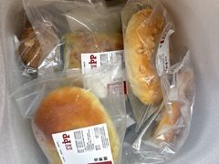-炉边皮皮·烘焙甜品工厂店