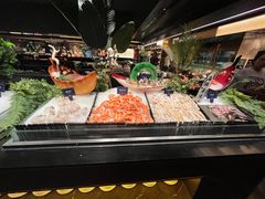-钱小奴海鲜自助黑金店(杭州滨江龙湖店)