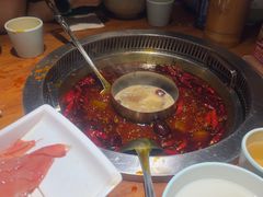 -城墙拐拐火锅(三峡广场黑金冠店)