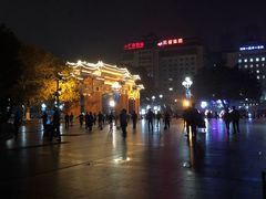 -重庆人民广场