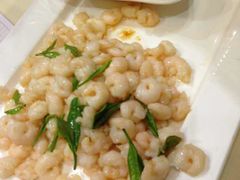 -楼外楼·停车场