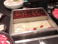 清一色鸳鸯锅-五星桥原切肥牛火锅·30年专注好牛肉(湖塘店)