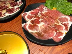 -山之屋炭火烧肉·生啤畅饮(大朗万科中央公园店)