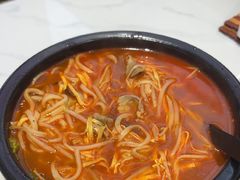 -沁麦源过桥米线(总店)