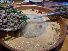 -洱火云南酸菜牛肉火锅(石景山当代商城店)