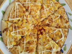 玉米披萨配蛋黄酱披萨-萨莉亚意式餐厅(南京环亚凯瑟琳广场店)