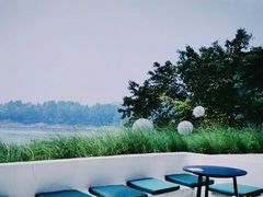 -华凌山庄·隐湖栖