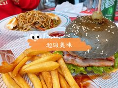 辣汁汉堡-祖母的厨房美式西餐厅(北京坊店)