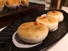 宁国粑粑-韵秋荷(宝山龙湖天街店)