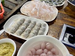 鲮鱼泡-章记正宗南岗鱼蛋火锅