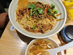 -长乐川式面馆·现炒浇头(石门二路店)