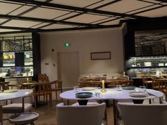 -瑰丽酒店·海吧·天际下午茶·现场DJ·天台酒吧