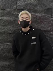 -一家只做男发烫染的店