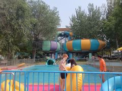 -欢乐水魔方水世界
