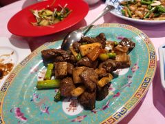 松露野菌炒和牛-誉八仙酒楼(静安大悦城店)