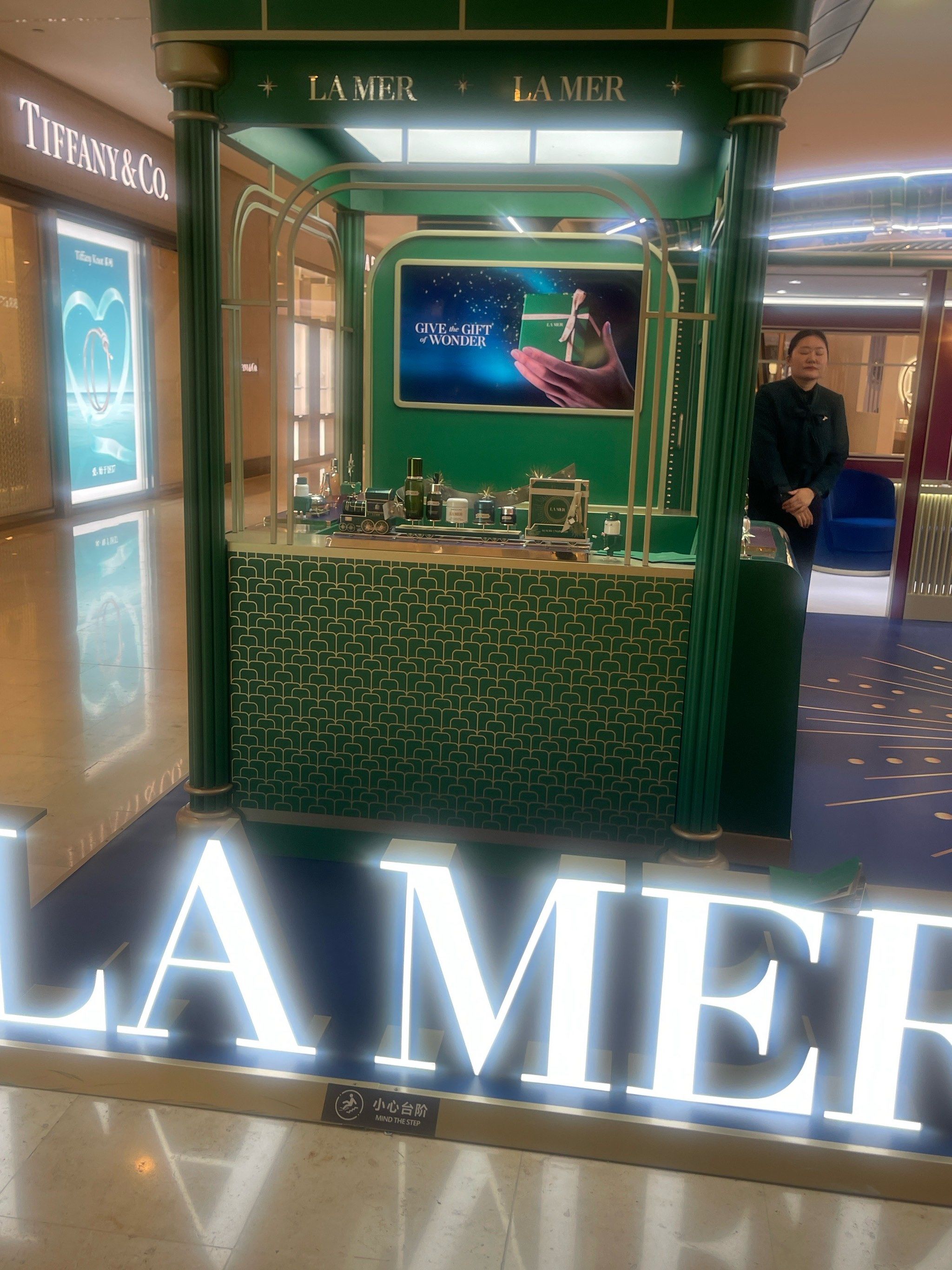 潮流前线,我也来打卡!德基海蓝之谜打卡有礼