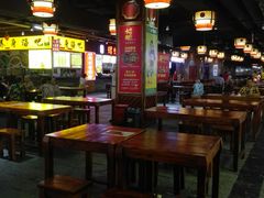 -水街美食城(泛宇邕江一品店)