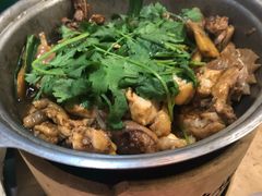 -芳村榕树头叹佬鸡煲(体育西店)