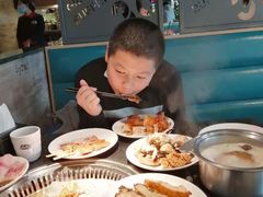 -君来湖滨饭店·玫瑰园