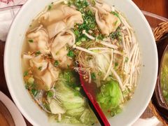 鲜虾云吞面-香江小厨 The Kitchen(香江俱乐部店)