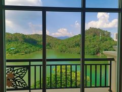 -东莞塘厦三正半山温泉酒店·沙利文西餐厅