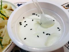 自制老酸奶-贯贯吉·清真餐厅(浙江中路店)