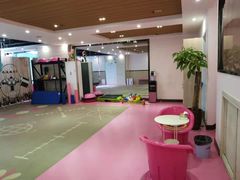 器械区-思迈威健身(积玉桥万达店)