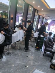 -藤野造型烫染·漂发