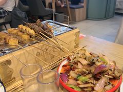 -烤满分·东北烧烤(首经贸店)