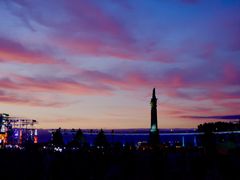 -人民防洪胜利纪念塔