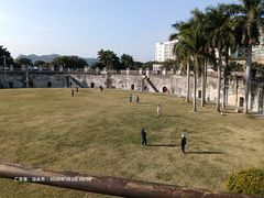 -石炮台公园