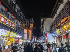 -南门头上美食街