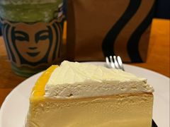 -星巴克(香港国际机场44号闸店)