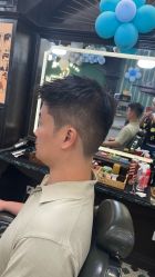 -海文先生国潮烫染男士理发馆