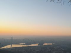-紫金山山顶公园