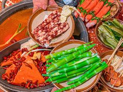 -赵美丽·重庆社区火锅·直营店(火车东站·中豪国际店)