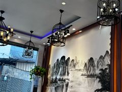 -梁姐啤酒鱼(兴坪古镇店)
