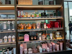 零售区-星巴克(北京西大望路温特莱店)