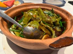 -八府香鸭·啫啫煲(华山路店)