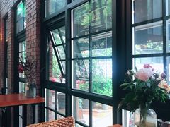 靠窗位-旧雨咖啡·CoffeeFORU(黄村奥体店)