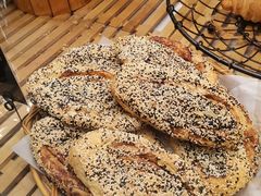 -Dough&Joe团憩(瑞虹天地月亮湾店)