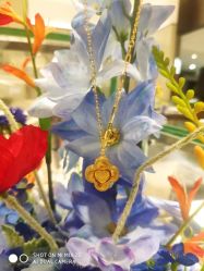 -周生生Chow Sang Sang(东方店)