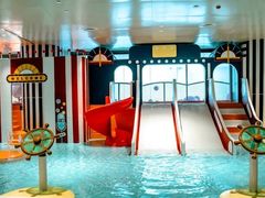 -涨巢·潮玩水疗局