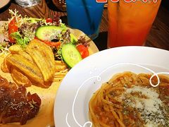 -The Cheebat 锌吧·Bistro(体育西店)