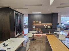 -上海永达奥诚奥迪4S店(申江路店)